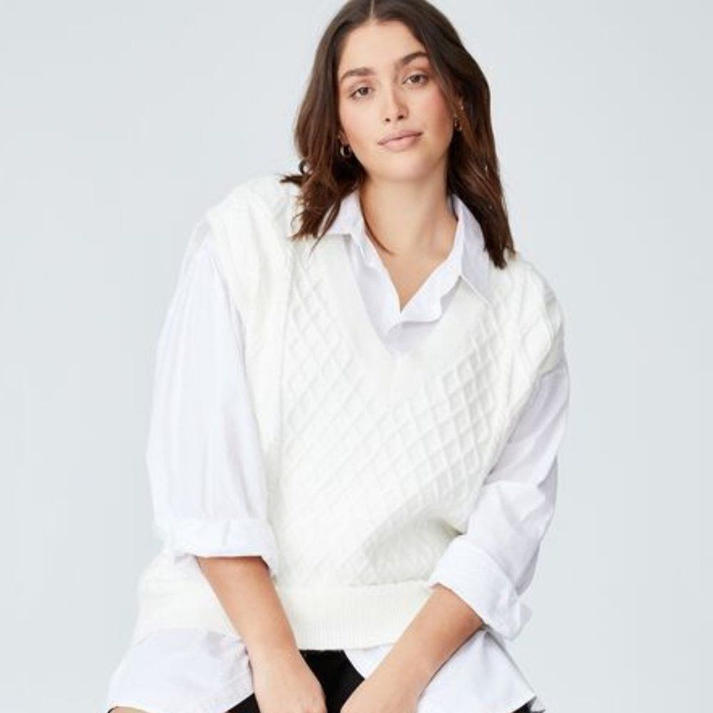 Cotton On Trendy Plus Size Cable Tunic Vest